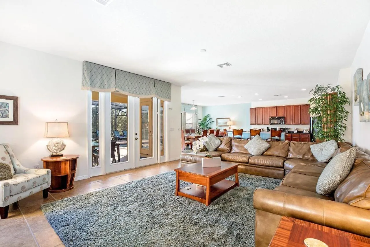 Villa Spacious 6-Bedroom Getaway With Game Room, Private Spa & Sunny Pool Deck In Premier Resort Setting Davenport
